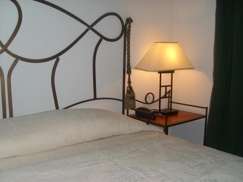 Hotel Angel Azul Манагуа Номер фото